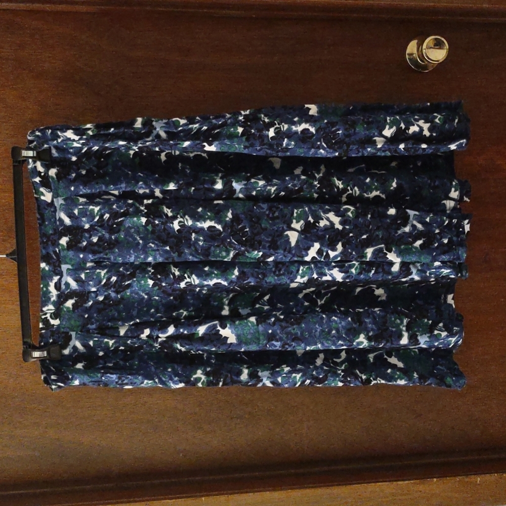 Gap XL Midi Skirt abstract flower print blue, green & white